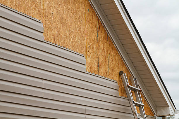 24/7 Emergency Siding Contractor experts in Diamond, IL